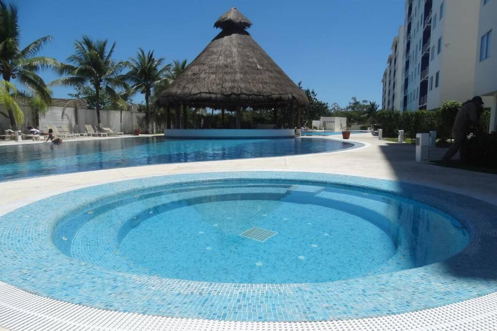 Yikal Suites By Andiani Travel Cancún Buitenkant foto