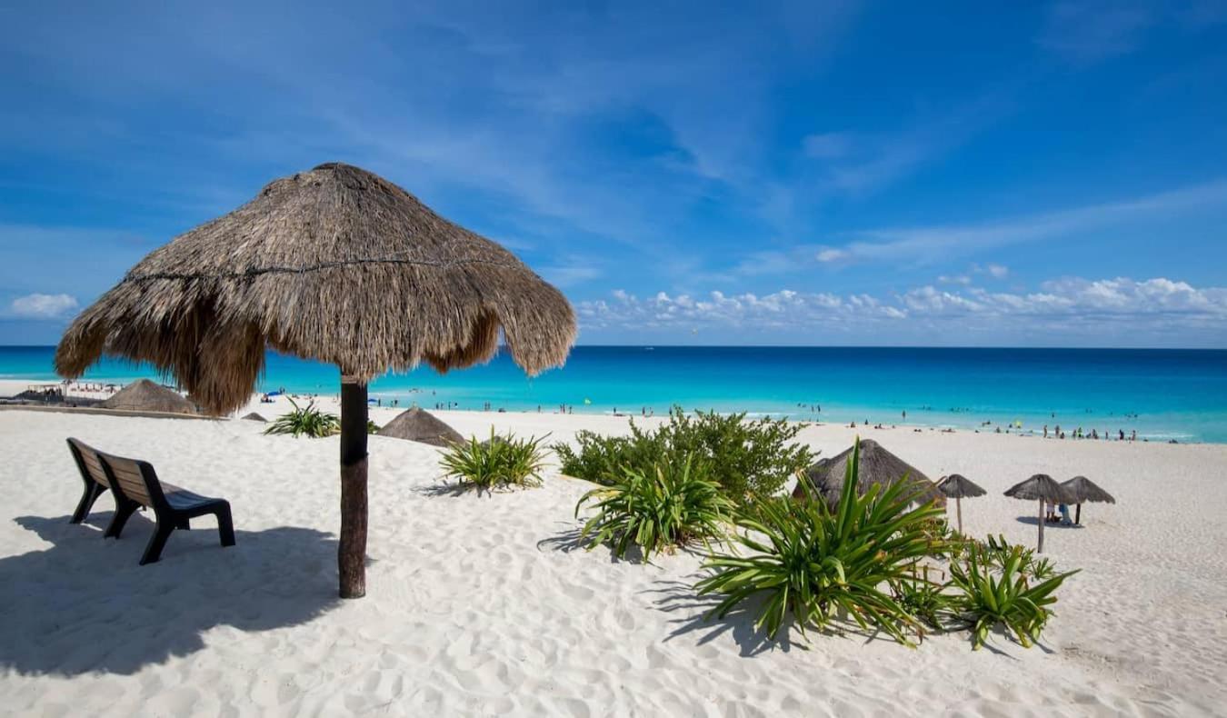 Yikal Suites By Andiani Travel Cancún Buitenkant foto
